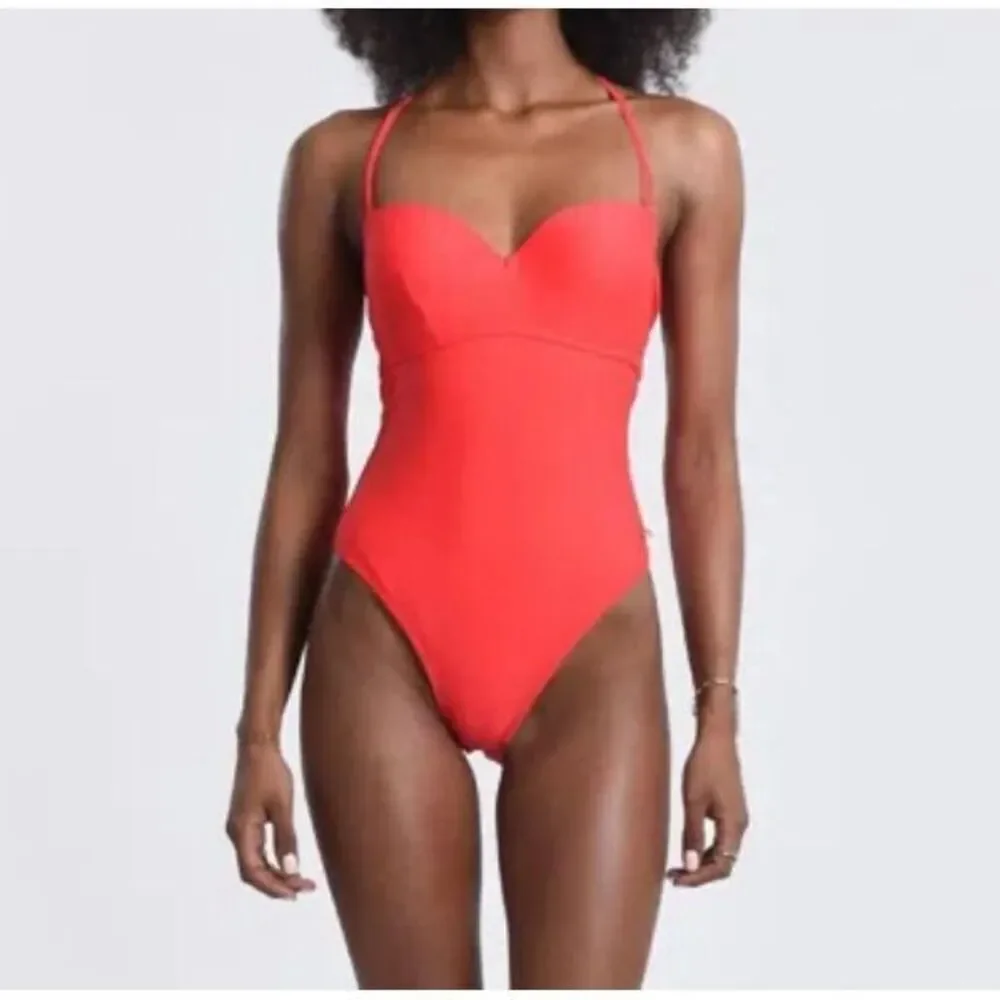 Molly Bracken SWEETHEART ONE-PIECE SWIMSUIT IN‎ ORANGE RED Size Medium NWT